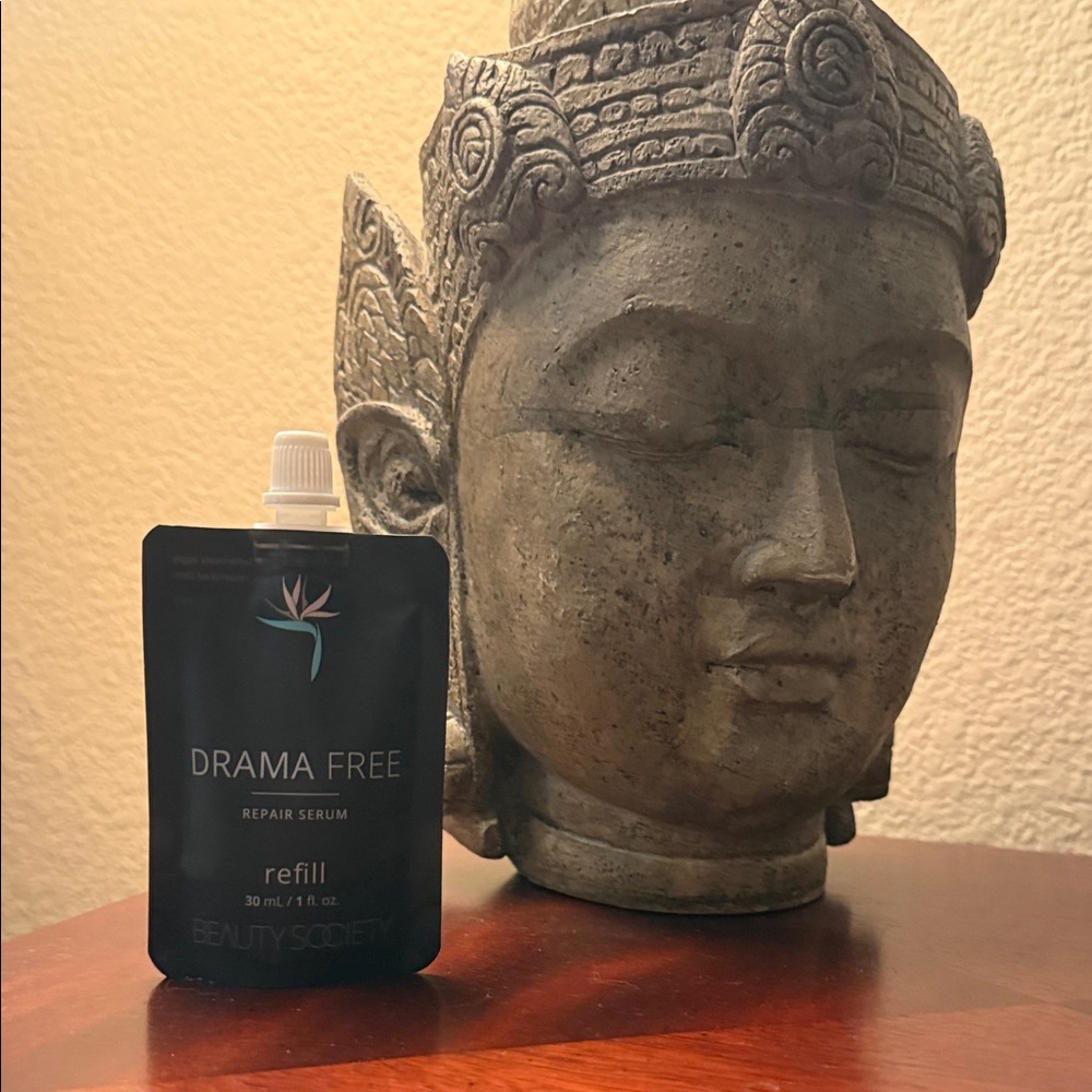 Beauty Society Drama Free Repair Serum - Black